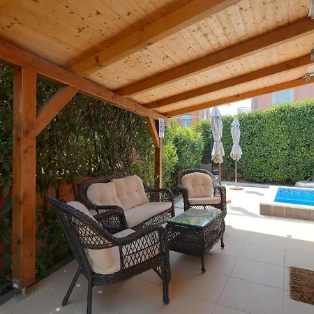 Mit Privatpool Fuer 6 Personen Ca 115 Qm In Medulin, Istrien Suedkueste Von Istrien Holiday home